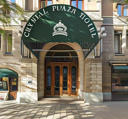 Crystal Plaza Hotel Отели рядом с достопримечательностью «Площадь Стуреплан»