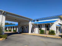 Garden Inn & Suites Hotel di Escambia County