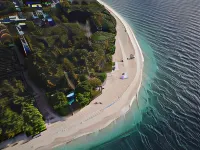 Akomadoo Retreat - Beach
