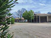 Belvoir Village Motel & Apartments Wodonga Hotels in Wodonga