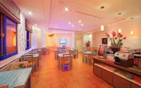 Blue Coast Spa Motel Hotel di Keelung