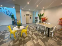 Kandanai Place