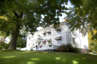 Ölme Prästgård Gästgiveri Hotels near Kristinehamns Konstmuseum
