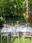 Villacantik Yogyakarta Triple Bed for 6 Persons فنادق في Sanden