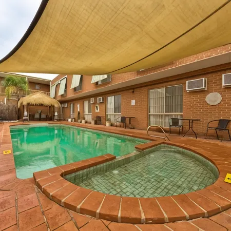 Central Yarrawonga Motor Inn