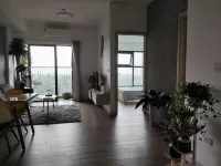 H2 Homestay - Ecopark, Van Giang, Hung Yen Hotel a Phụng Công