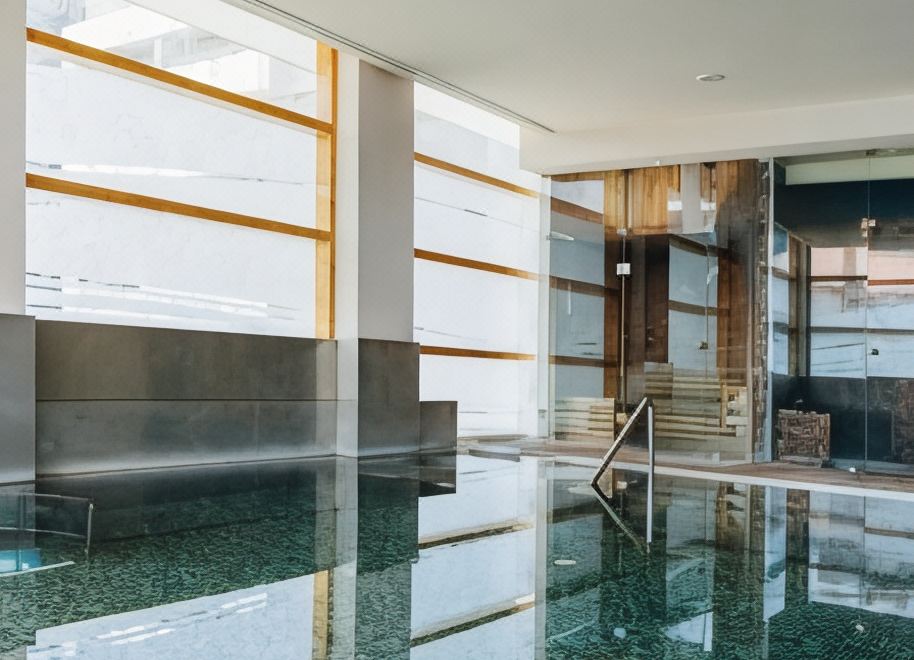 Axis Porto Business & Spa Hotel - Housity