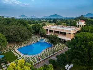 Vatsalya Vihar - A Luxury Pool Villas Resort