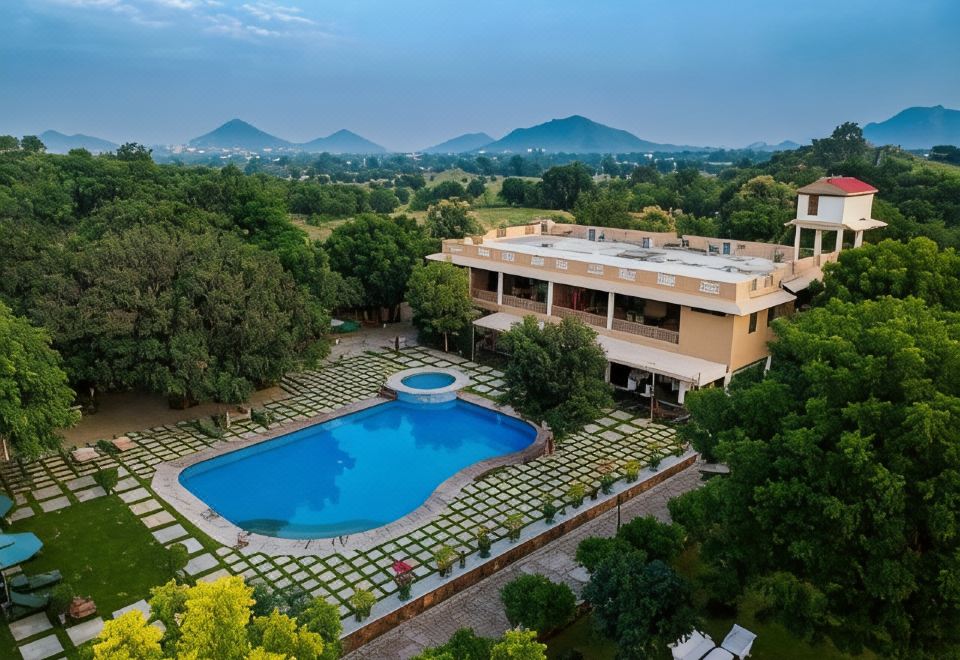 hotel overview picture