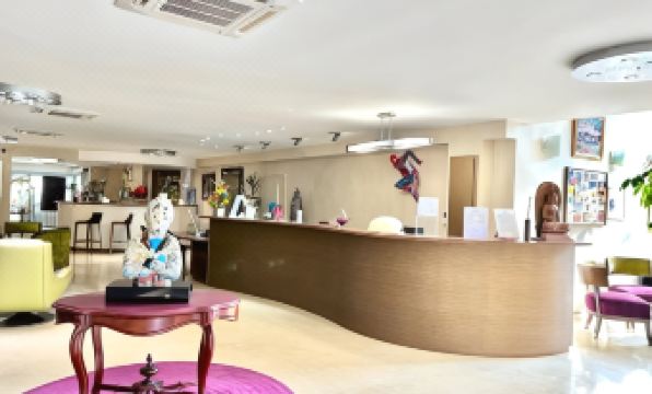 Hôtel les Trois Roses, Meylan Grenoble