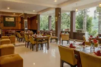 Kandy Rivers Edge Nature Resort Hotels in Tennekumbura
