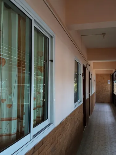 รูปภาพของชาร์ลีเฮ้าส์