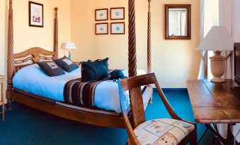 Logis-Hôtel Côté-Rivage