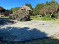 Welcoming Totem Tides 2-bedroom house Ocean Shores easy access to beach & town Hotels in Oyehut-Hogans Corner