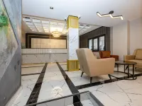 İstanbul Paradise Hotel Hotels near Bahcelievler