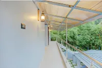 Coastal Grand la Flora Beach Resort