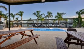 Westland Hotel Motel
