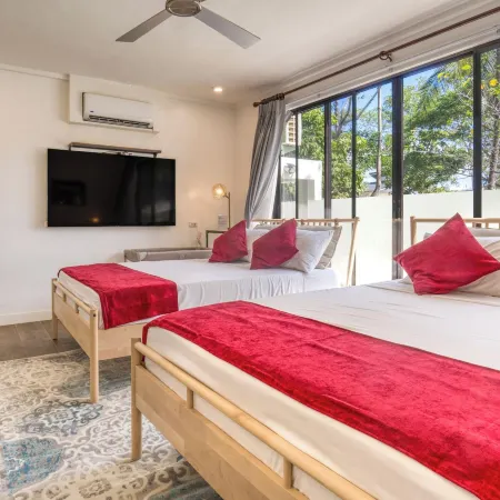 Adora's Place - Signature Room