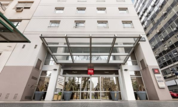 Ibis Buenos Aires Congreso