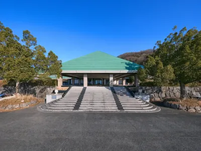 Mission Hills Hotel and Cottage Hotels near Horai Island