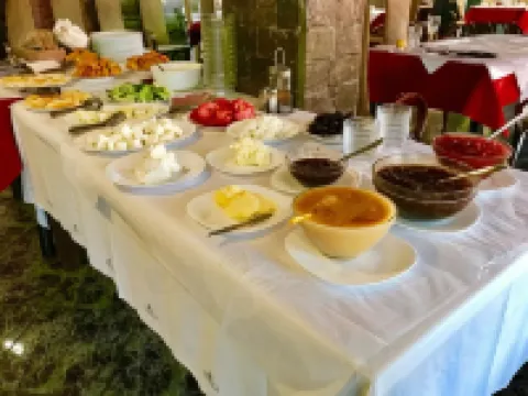 Ramis Hotel & Outdoor Sports Center Hotels in Permet