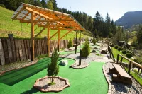 Wellness Rezort Jánošíkov Dvor Các khách sạn ở Zazriva