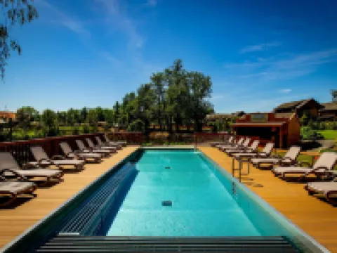 ウエスタン キャンプ リゾート ザトルのホテル