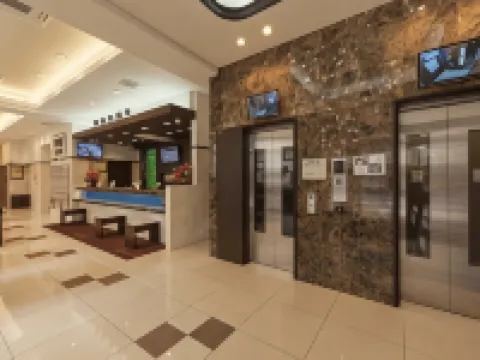 Toyoko Inn Hon-atsugi-eki Minami-guchi Hotels in Atsugi