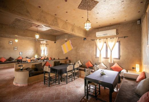 롬므 뒤 데제르 루프탑