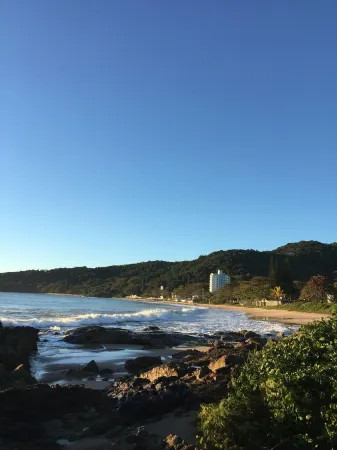 Pousada Costa Container Отели в г. Пенья