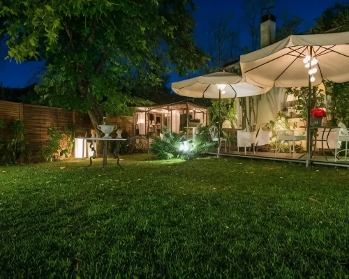 Anerada Inn Suites & Villa - Pet Friendly Hotels in Potamia