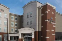 Candlewood Suites West Edmonton - Mall Area Hôtels à : Edmonton