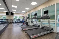 Homewood Suites by Hilton Cambridge-Waterloo, Ontario - ที่มีฟิตเนส