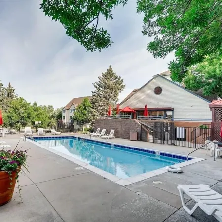 Beautiful & Cozy Studio Condo in Denver Tech Center
