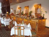 Gilgit Serena Hotel - breakfast