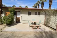 Stanlunds Inn and Suites Hotels in Borrego Springs