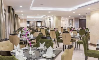 Taiba Front Hotel