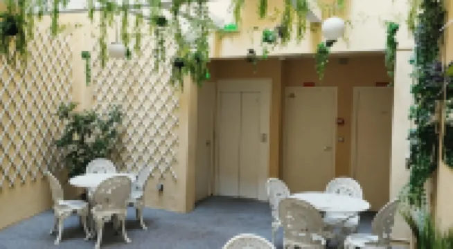 Hotel des Arts