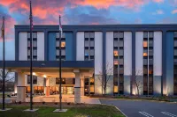 Best Western Plus Meadowlands Hotel in zona Secaucus Junction