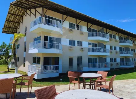 Flat Ground Floor Beira Mar Varandão Marupiara Suites Flat 111 - 12x semjuros Отели рядом с достопримечательностью «Port of Suape»