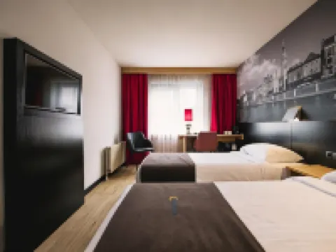 バスティオン ホテル ブレダ ブレッダのホテル