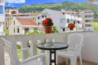 Nir Apartments Budva - Pensions