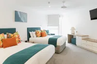 Netanya Noosa Beachfront Resort Hotels in Noosa Heads