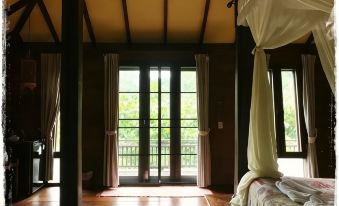 Baan Mon Muan