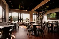K -1 HOTEL - 2-Star