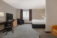 Quality Inn & Suites Kingston - Ramah Hewan Peliharaan