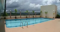 Li Hua Hotel Bintulu - Kolam Renang