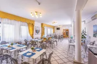 Hotel Diana - breakfast