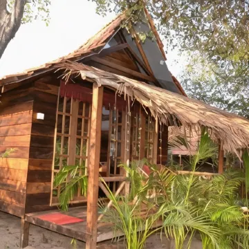 Little India Beach Cottages