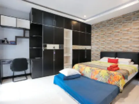 AW Home Stay - Yogyakarta Godean otelleri